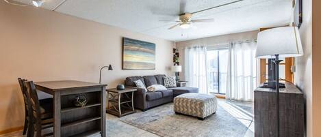 Smart TV, Hulu, serviços de streaming, escritórios