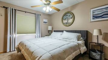 1 bedroom, desk, iron/ironing board, free WiFi