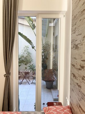 Interior - San Fernando Garden (Alicante (Alacant))