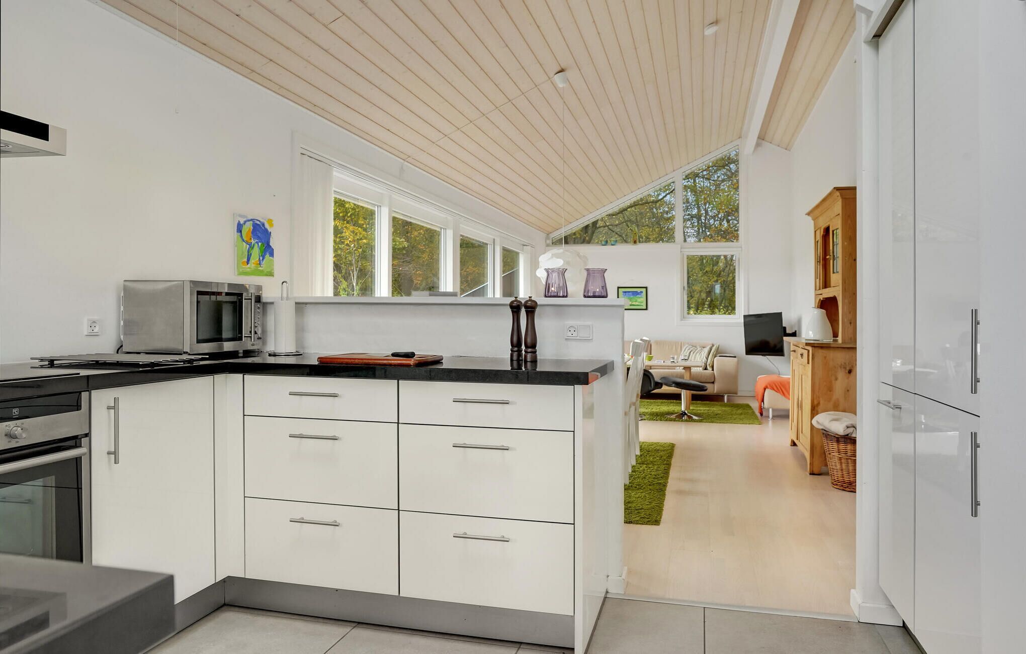 Réfrigérateur, four, plaque de cuisson, lave-vaisselle