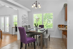 تناول الطعام