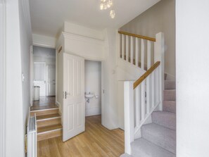 Interior - Bridles 20 Park Place (Arundel)