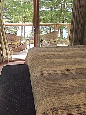 3 Schlafzimmer, Schreibtisch, Bügeleisen/Bügelbrett, Reisekinderbett