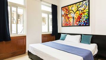2 habitaciones, escritorio, wifi y ropa de cama