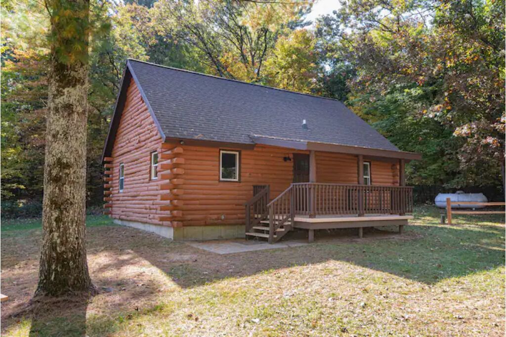 Cozy Cabin Nestled in the Pines!