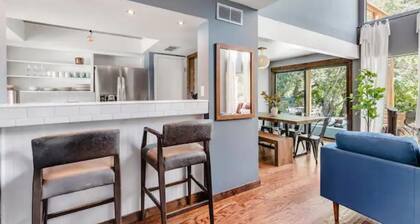 3b2b Hidden Oasis in the Hills-Close to Downtown