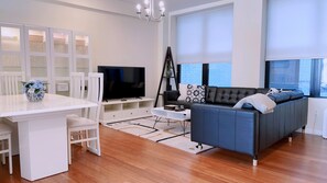 Smart TV, books