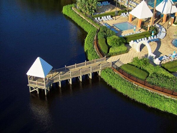 3 outdoor pools, a heated pool