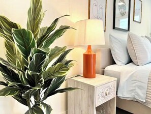 1 chambre, fer et planche à repasser, Wi-Fi, literie fournie