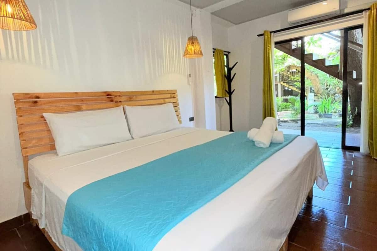 King Size Bed In the tree house (10) | Wifi gratis