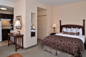 In-room safe, iron/ironing board, free WiFi, bed sheets