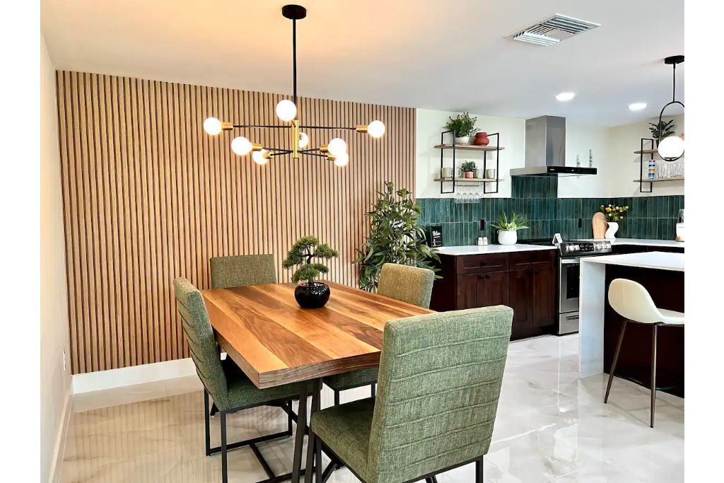Newly Renovated Mid-century Jungle Home