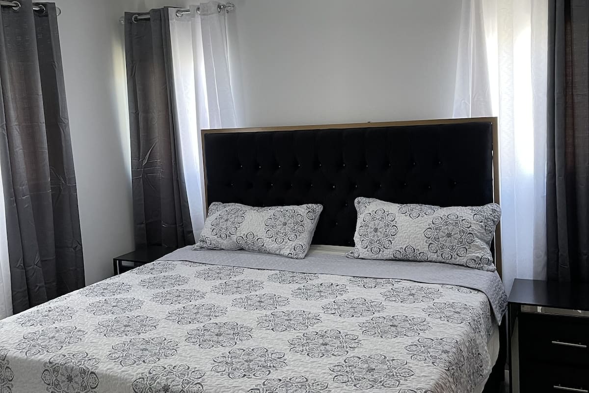 Departamento urbano | 3 habitaciones, tabla de planchar con plancha y wifi gratis