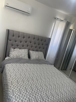 Departamento urbano | 3 habitaciones, tabla de planchar con plancha y wifi gratis 