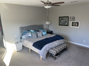 4 camere, una scrivania, Wi-Fi gratuito, lenzuola