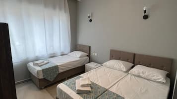 Standard Triple Room | Free WiFi