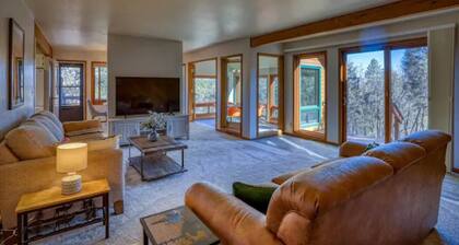 PEACEFUL & PRIVATE 6+ ACRE PROPERTY WITH OUTSTANDING MOUNTAIN VIEWS!