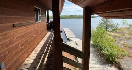 The Loon Cabin-Off Grid Escape