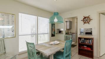 Kondominium (2 Bedrooms) | Fasilitas properti