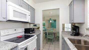 Condo (2 Bedrooms) | Comodidades da propriedade
