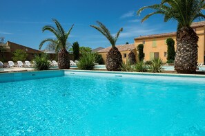 Pool - Villa avec Terrasse Privé | Remise en Forme (Arles)