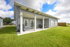 House (3 Bedrooms) | Property amenity