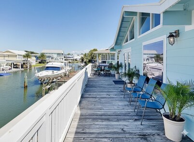 Sandy Oasis by Miss Kitty’s