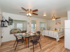 1 habitación, wifi gratis y ropa de cama 