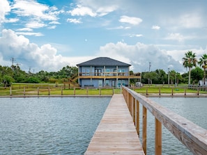 House (4 Bedrooms) | Property amenity