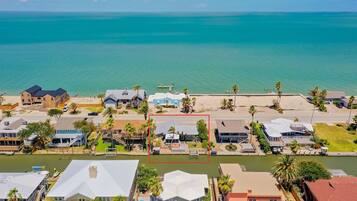 House (3 Bedrooms) | Property amenity