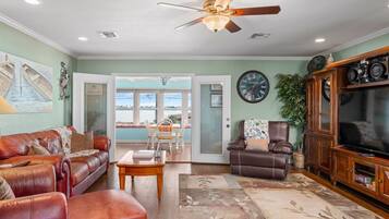 House (4 Bedrooms) | Property amenity