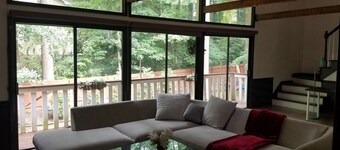 panoramic views, large hot tub / jacuzzi, cozy