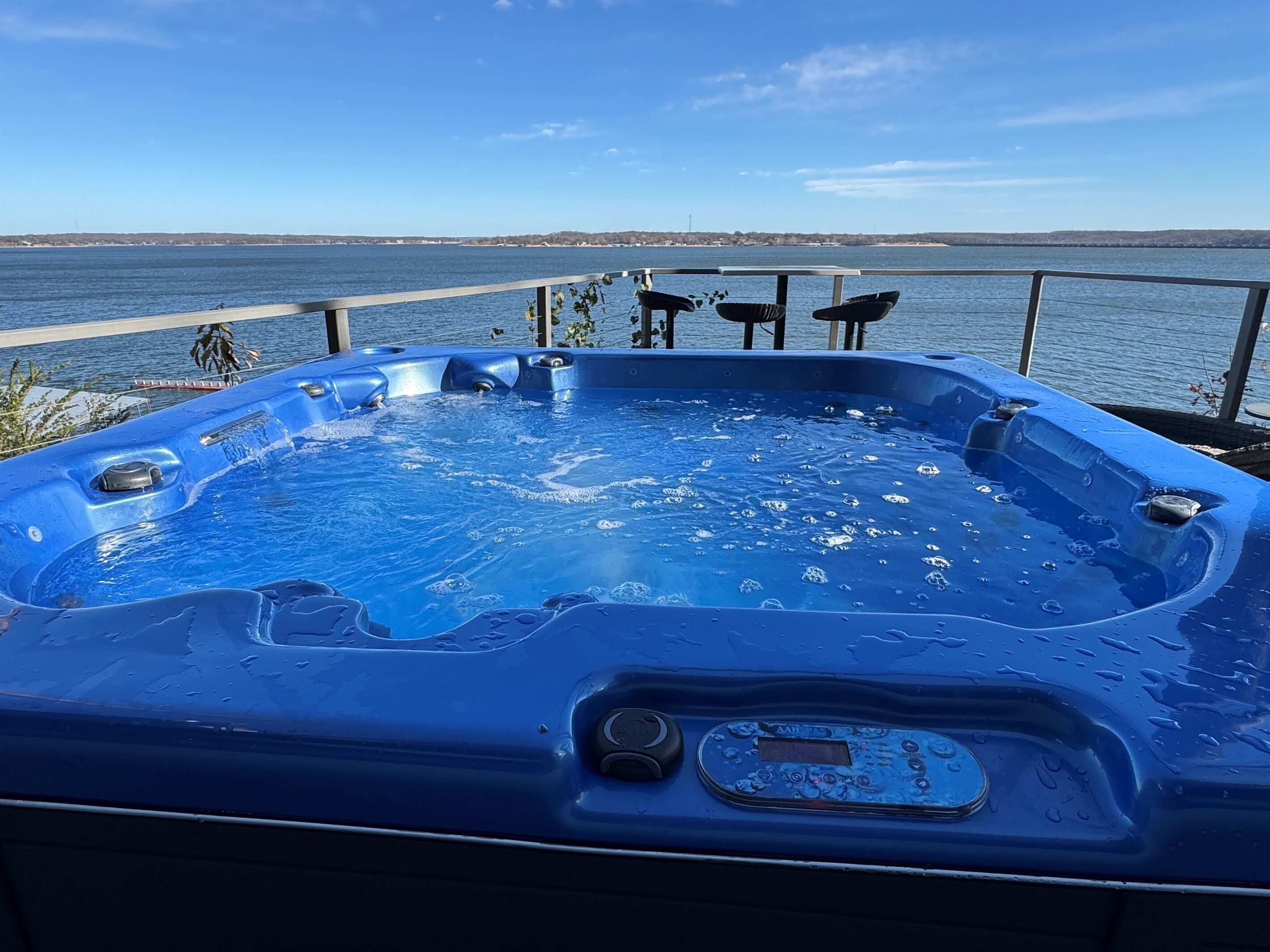 Tina de hidromasaje al aire libre