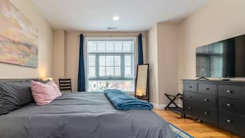 2 Schlafzimmer, Bügeleisen/Bügelbrett, Reisekinderbett, kostenloses WLAN
