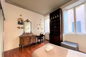 3 Schlafzimmer, Bügeleisen/Bügelbrett, WLAN, Bettwäsche