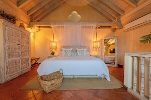 Room, Balcony, Sea View | Hypo-allergenic bedding, in-room safe, desk, blackout drapes