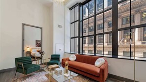 Living area - Historic Charm + Modern Comfort for Tourists (Chicago)