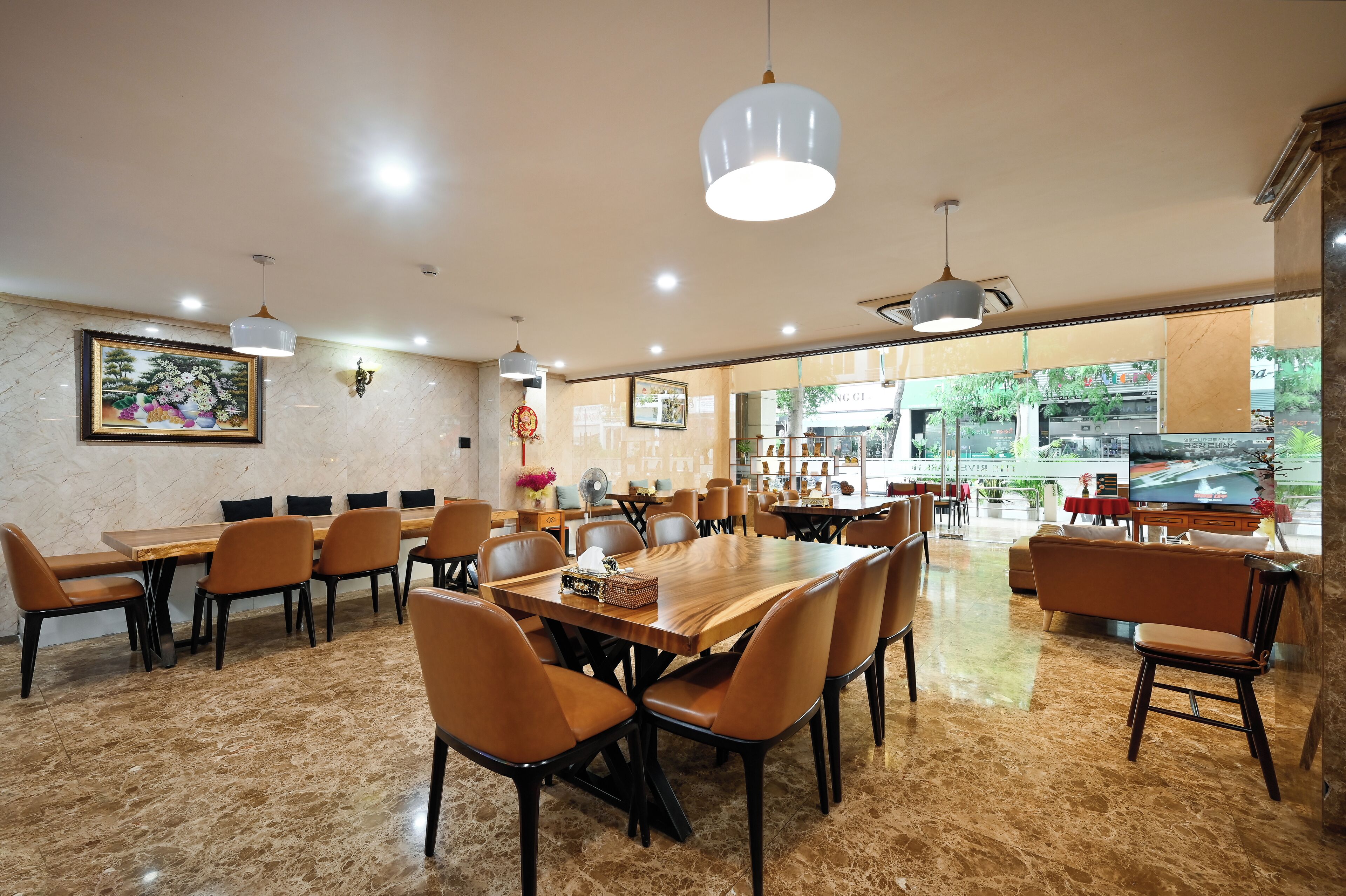 Photo - The River Park Hotel