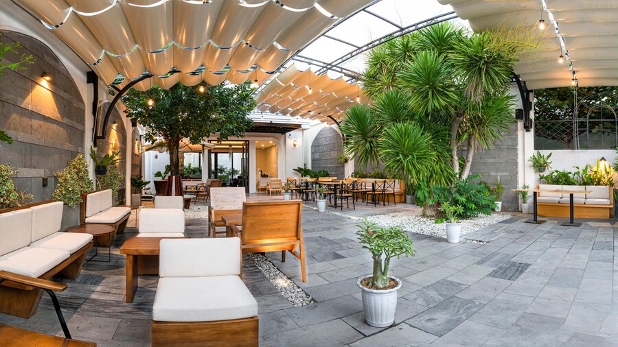 Le Cap Hotel & Apartment