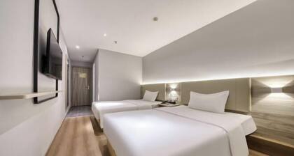 7 Days Premium (Chongqing Beibei Metro Southwest University Store)