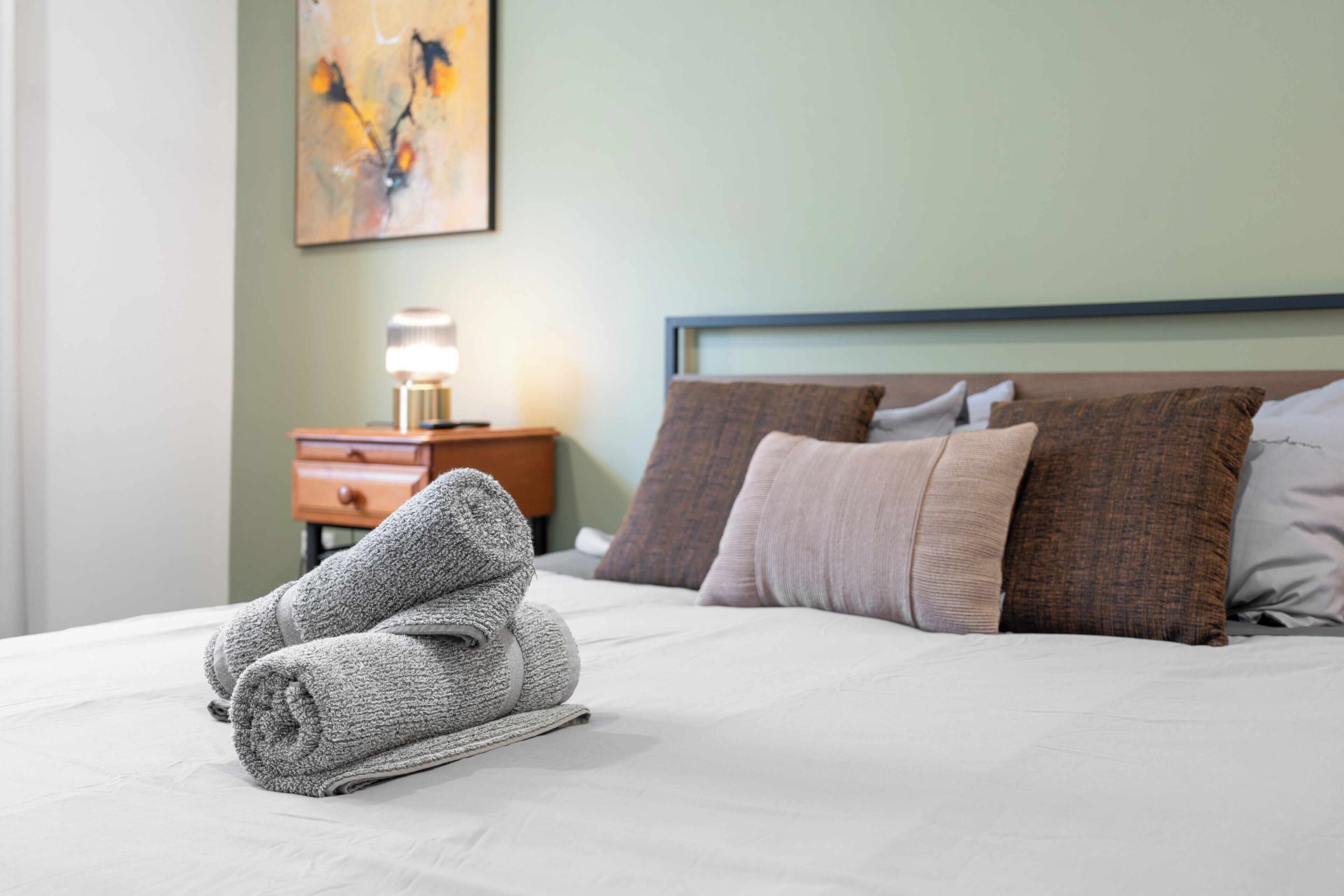 4 bedrooms, iron/ironing board, travel cot, free WiFi