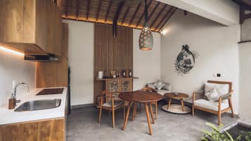 Mini-fridge, stovetop, dishwasher, electric kettle