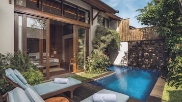 Bañera y ducha independientes, cabezal de ducha tipo lluvia