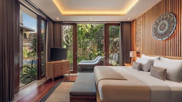 Minibar dan dilengkapi dengan perabotan berbeda-beda
