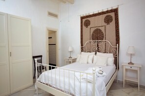 1 bedroom, WiFi - Two Bedroom Apartment (Rota)