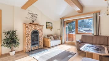 Televisión, tenis de mesa y estéreo