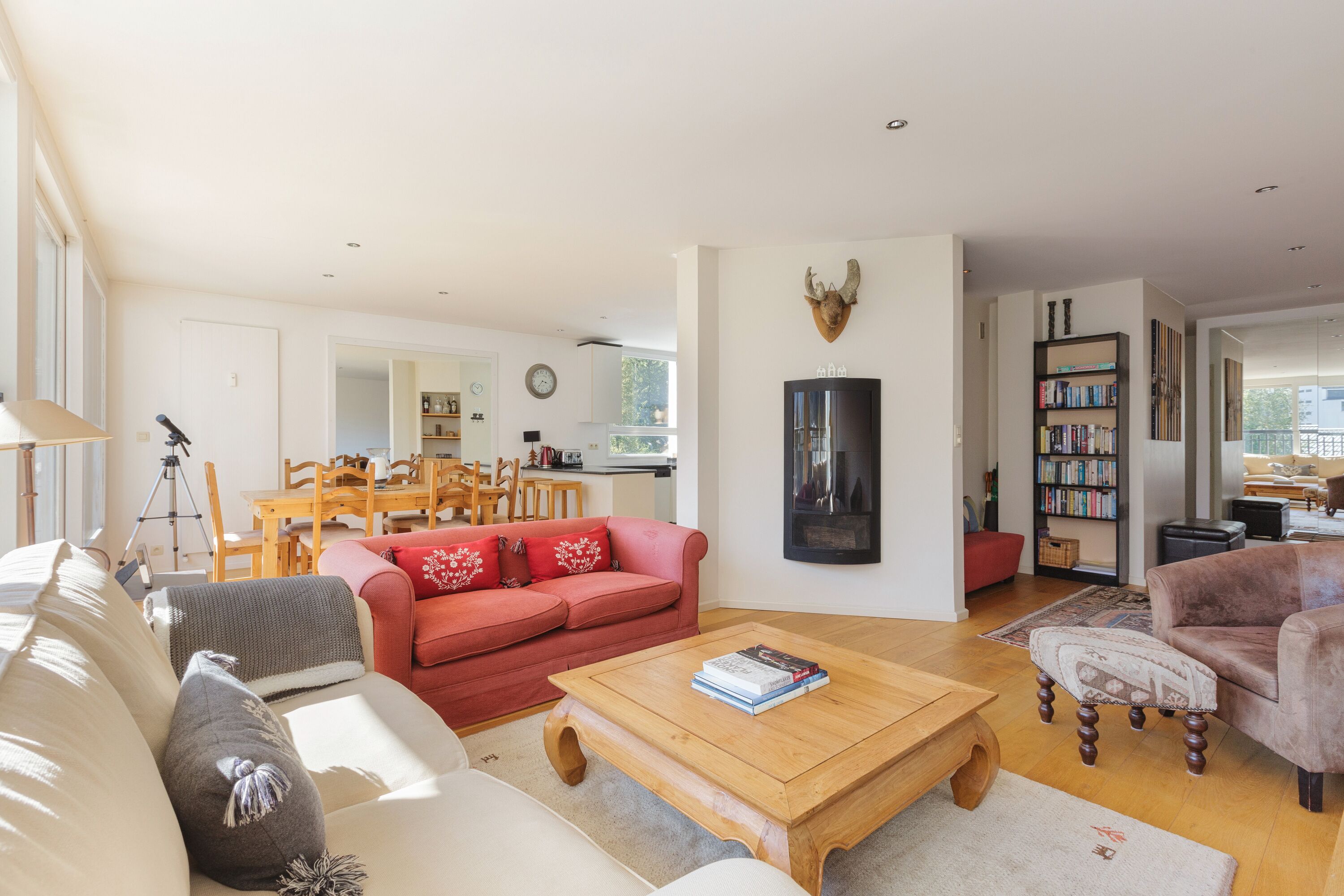 TV, fireplace, DVD player