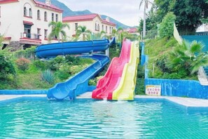 Pool - Qian Dao Hu Hotel (Luodian)