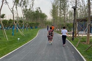 Unclassified image, 4 of 50, button - More Joy Express Hotel (Dacheng)