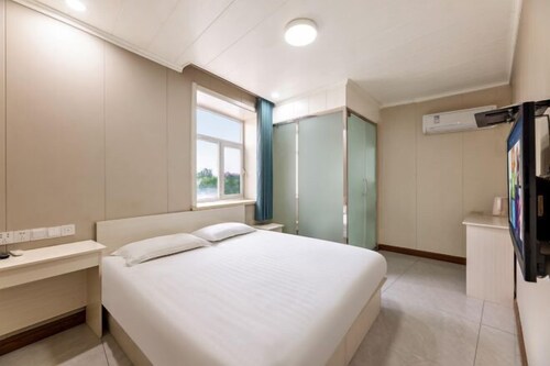 More Joy Express Hotel